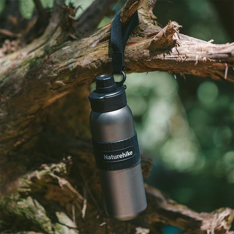 Naturehike CNK2550CF016 Bình giữ nhiệt Titan thể thao 600ml