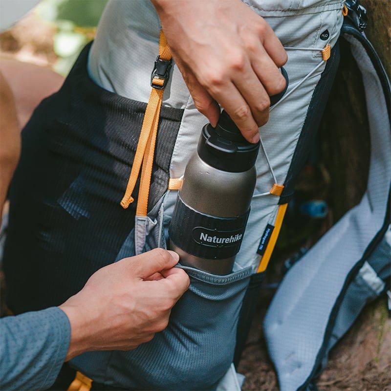 Naturehike CNK2550CF016 Bình giữ nhiệt Titan thể thao 600ml