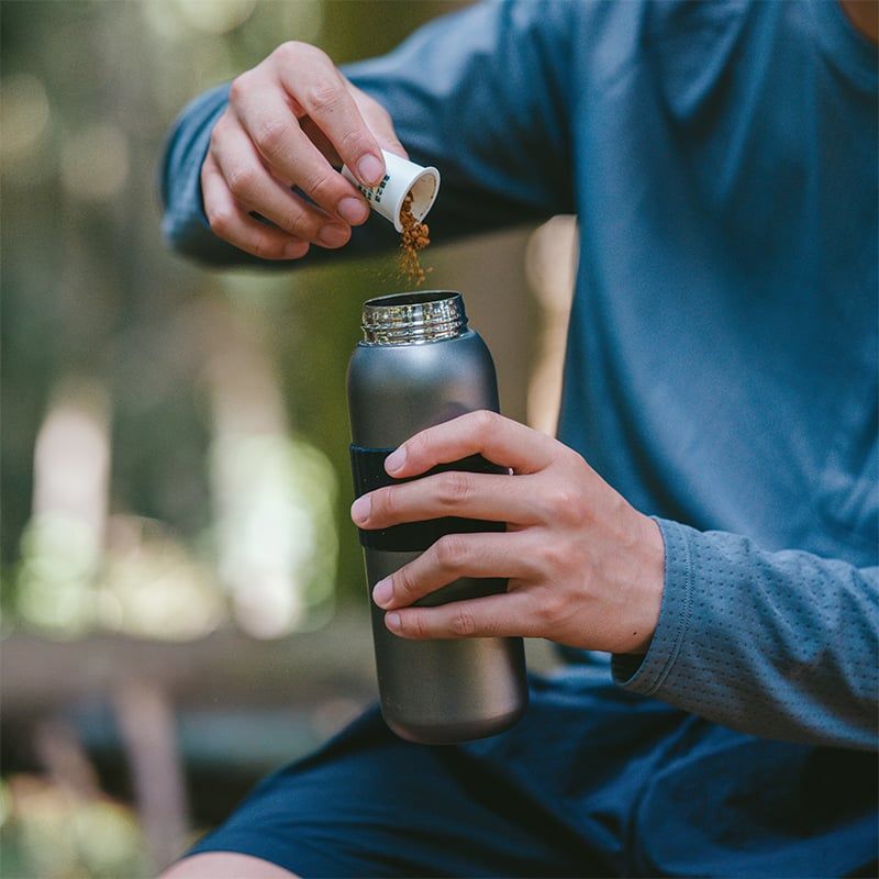 Naturehike CNK2550CF016 Bình giữ nhiệt Titan thể thao 600ml