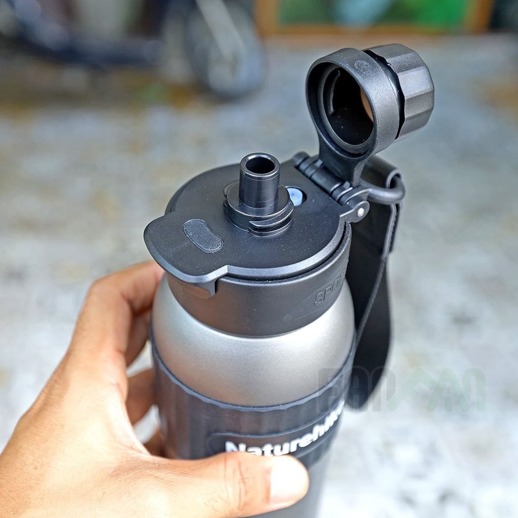 Naturehike CNK2550CF016 Bình giữ nhiệt Titan thể thao 600ml