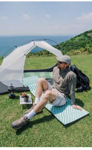 Naturehike CNK2650WS036 Tấm lót ngủ cách nhiệt/ẩm xếp gọn dạng vỉ trứng R2.4