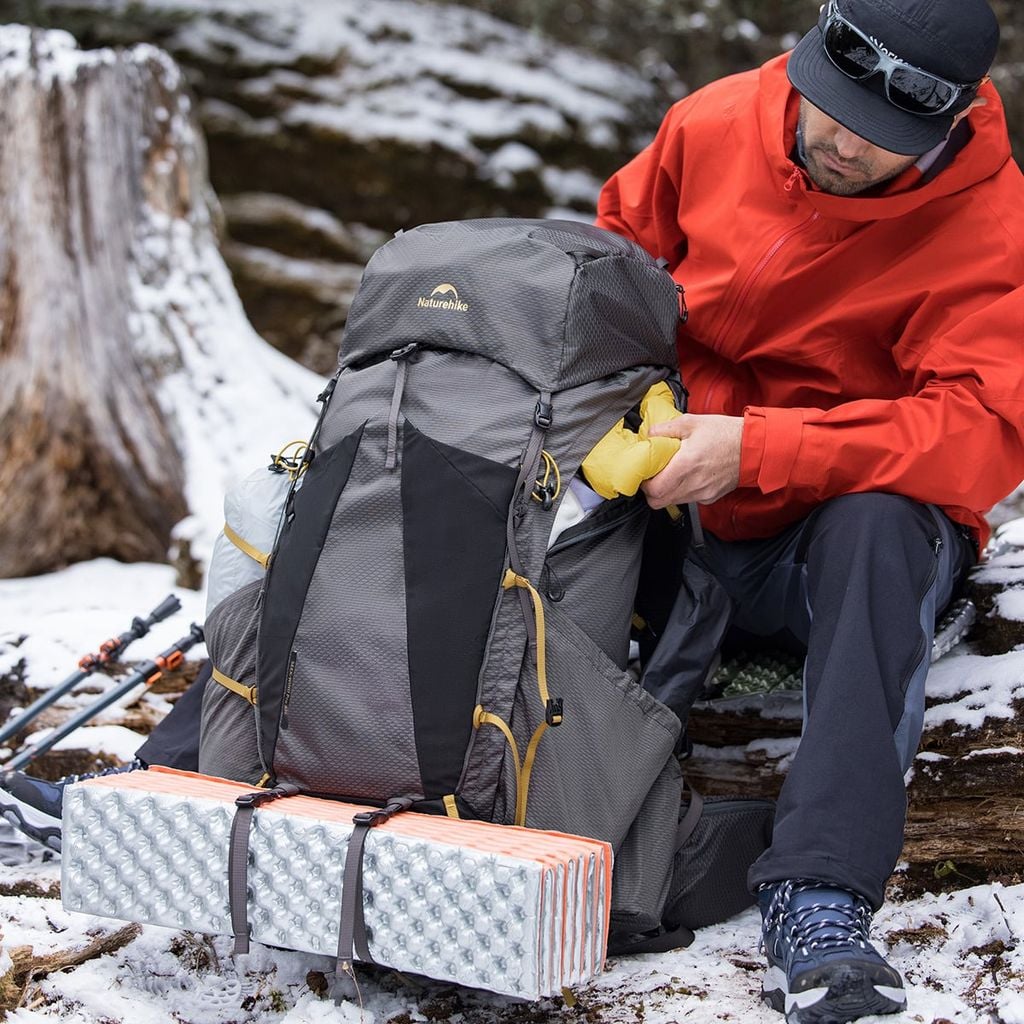 Naturehike CNK2650XB017 Seek-Wind Pro ba lô leo núi cao cấp điều chỉnh size lưng
