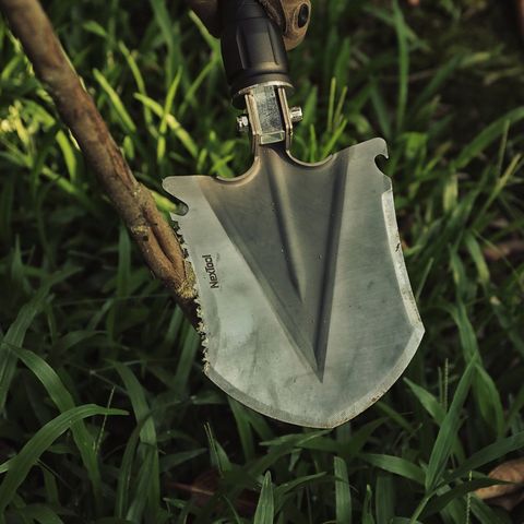 Nextool Mini Folding Shovel NE20033 xẻng dã ngoại xếp gọn đa năng