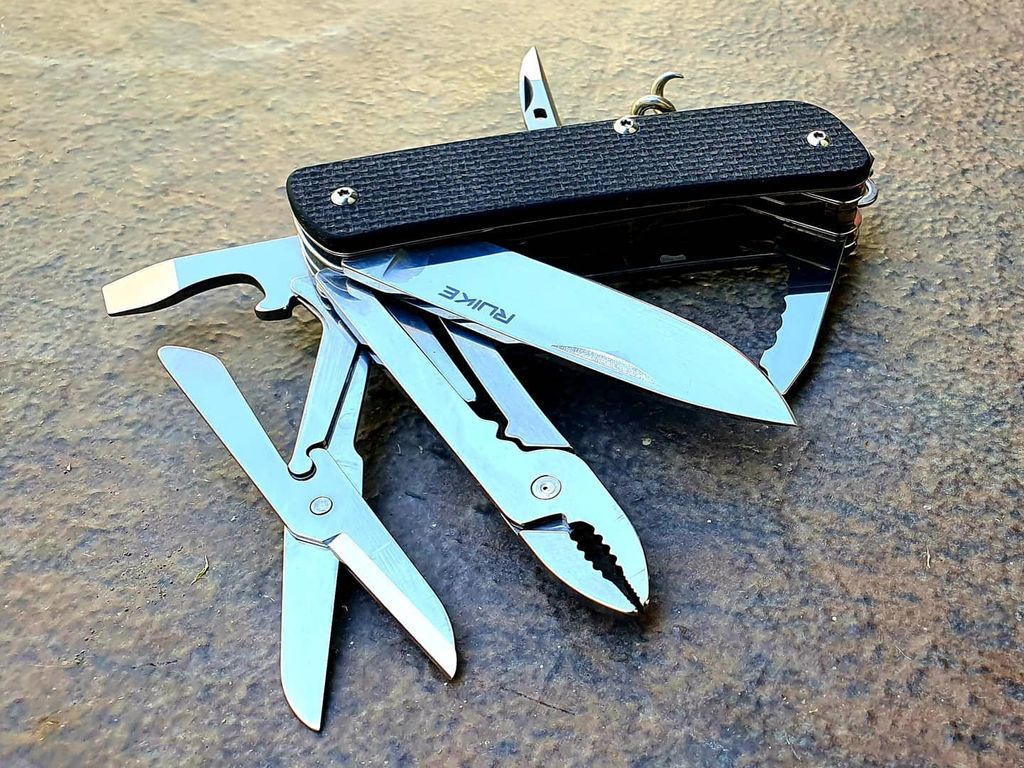 Ruike M41 Dao xếp kèm kìm-kéo 18 chức năng bỏ túi