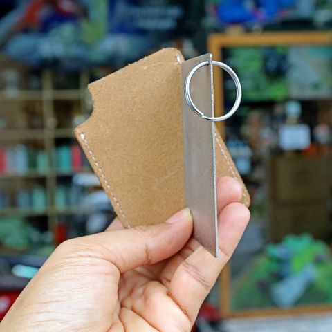 Vultura SH2601 - Thẻ mài dao sinh tồn bỏ túi 2 mặt 300&600 Grit kèm bao da thật