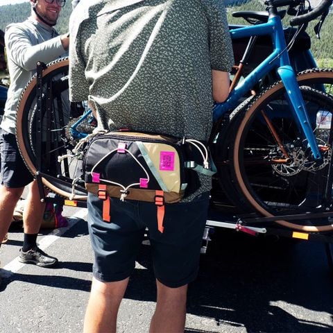 Topo Designs Mountain Hydro Hip Pack 4.4L Túi đeo hông, đeo chéo đa năng