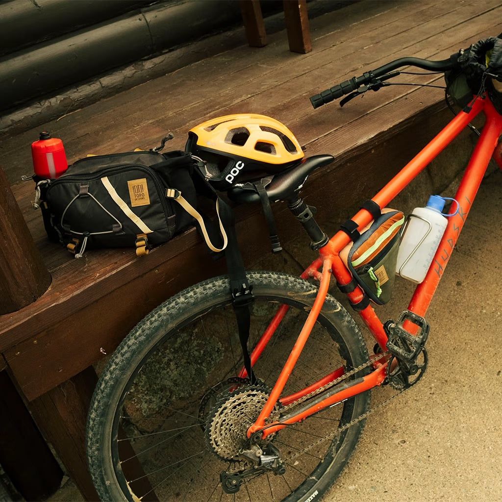Topo Designs Mountain Hydro Hip Pack 4.4L Túi đeo hông, đeo chéo đa năng