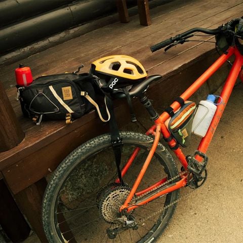 Topo Designs Mountain Hydro Hip Pack 4.4L Túi đeo hông, đeo chéo đa năng
