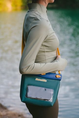 Túi đeo chéo chống nước Naturehike CNK2300BS016