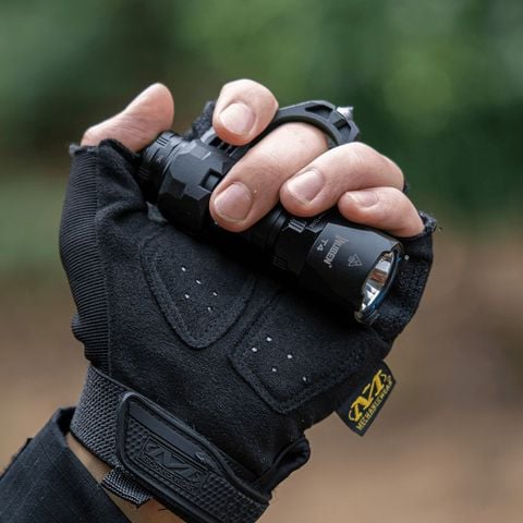 Wuben T4 đèn pin tác chiến Tactical nhỏ gọn (Tặng kèm Tac-ring)