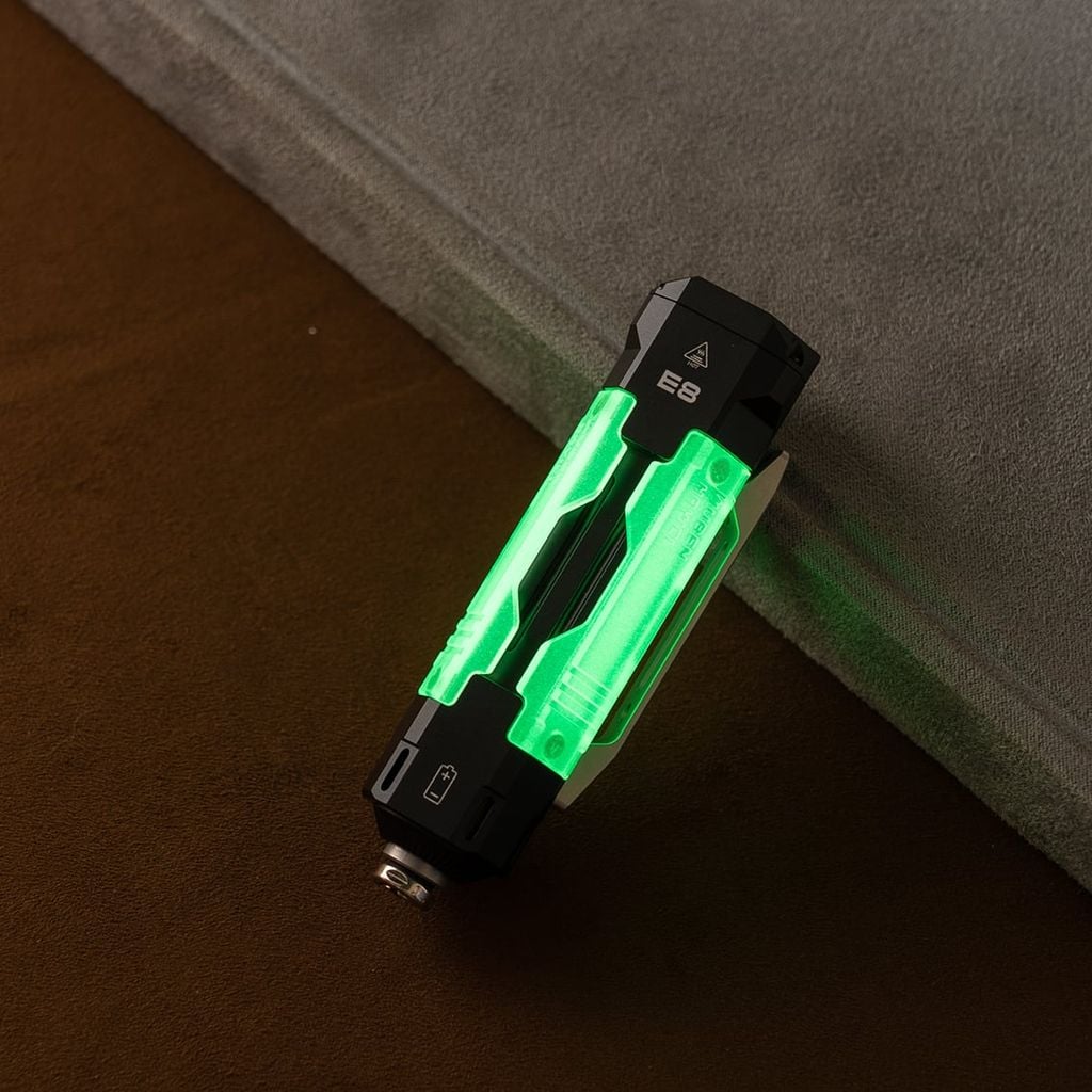 Wuben E8 đèn pin EDC bỏ túi 1300 lumens cao cấp