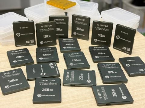 KENTON CFEXPRESS TYPE B - CHUẨN CÔNG NGHIỆP SIÊU BỀN