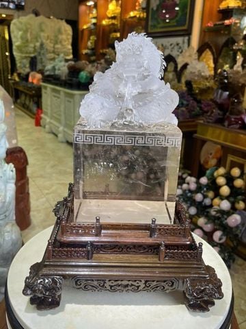 Tượng Thần Long Hộ Chủ Thạch Anh Trắng Tự Nhiên 7,5kg