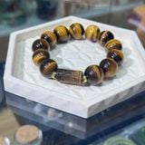 Vòng Tay Đá Mắt Hổ Vàng Nâu 16mm Mix Charm Lu Thống – ảnh 2