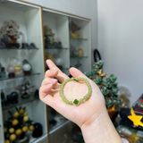 Vòng Tay Ngọc Hòa Điền Mix Charm Hoa Mai – ảnh 2