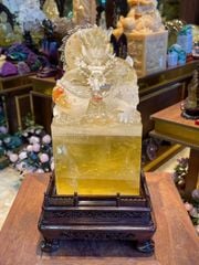 Tượng Thần Long Hộ Chủ Thạch Anh Vàng 9,8kg
