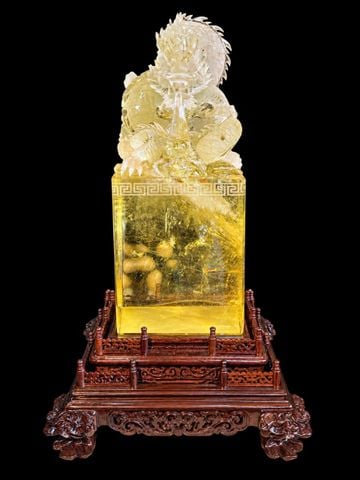 Tượng Thần Long Hộ Chủ Thạch Anh Vàng Nguyên Khối 8kg