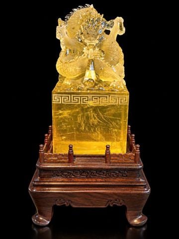Ấn Thần Long Hộ Chủ Thạch Anh Vàng 3,3kg