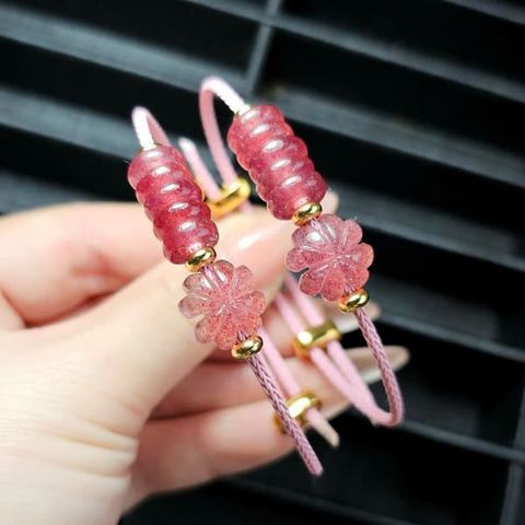 Vòng Cỏ 4 Lá Mix Ngũ Điếu Thạch Anh Dâu Tây Hồng