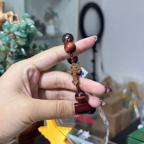 Vòng Mân Côi Mắt Hổ mix Garnet