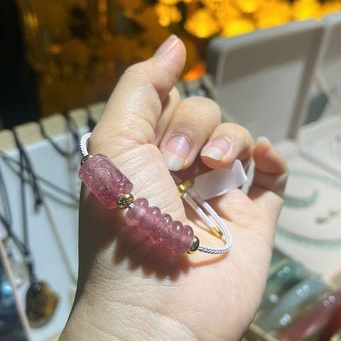  Vòng Tay Ngũ Điếu Mix Lu Thống Chạm Kim Tiền Thạch Anh Dâu Tây Hồng 