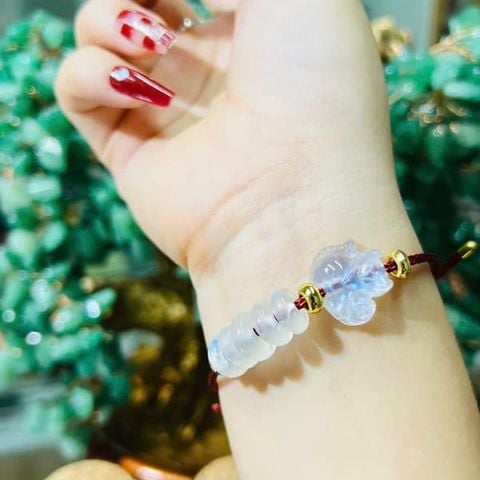 Vòng Tay Moonstone Mix Hồ Ly & Ngũ Điếu