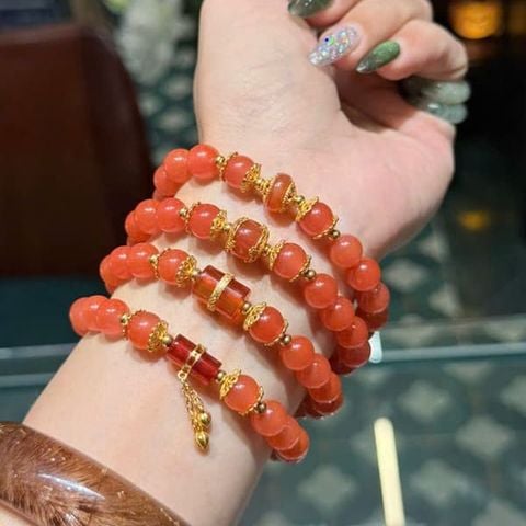 Vòng Tay Mã Não Nam Hồng 8mm Mix Charm Bạc Mạ Vàng