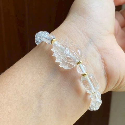  Vòng Thạch Anh Trắng Mix Hồ Ly và Lu Thống 