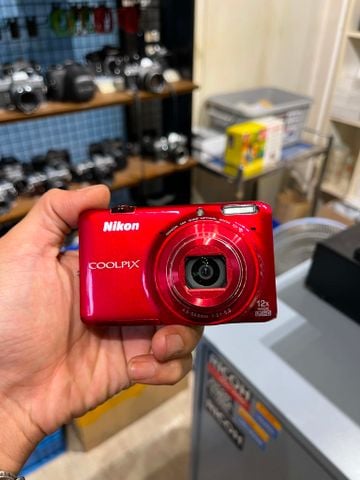  Nikon Coolpix S6500 