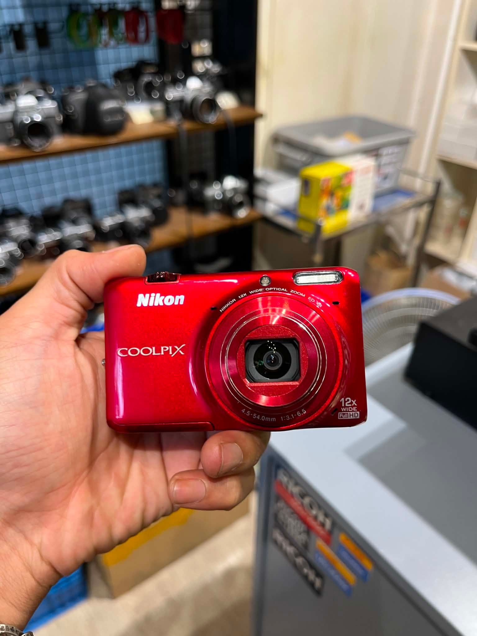  Nikon Coolpix S6500 