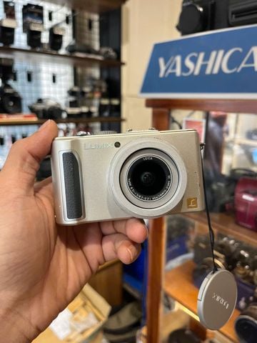  Lumix LX3 