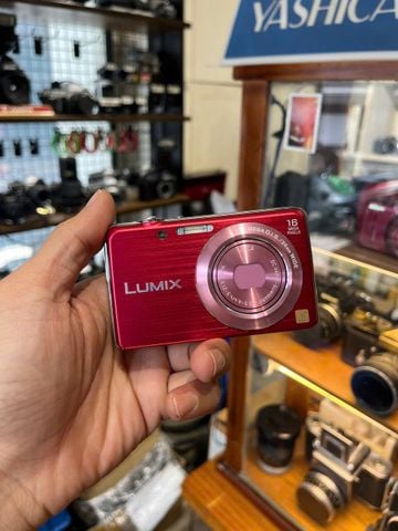  Lumix DMC-FH8 