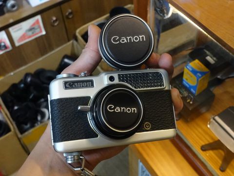  Canon Demi C w/ 2 lens 28/50mm 