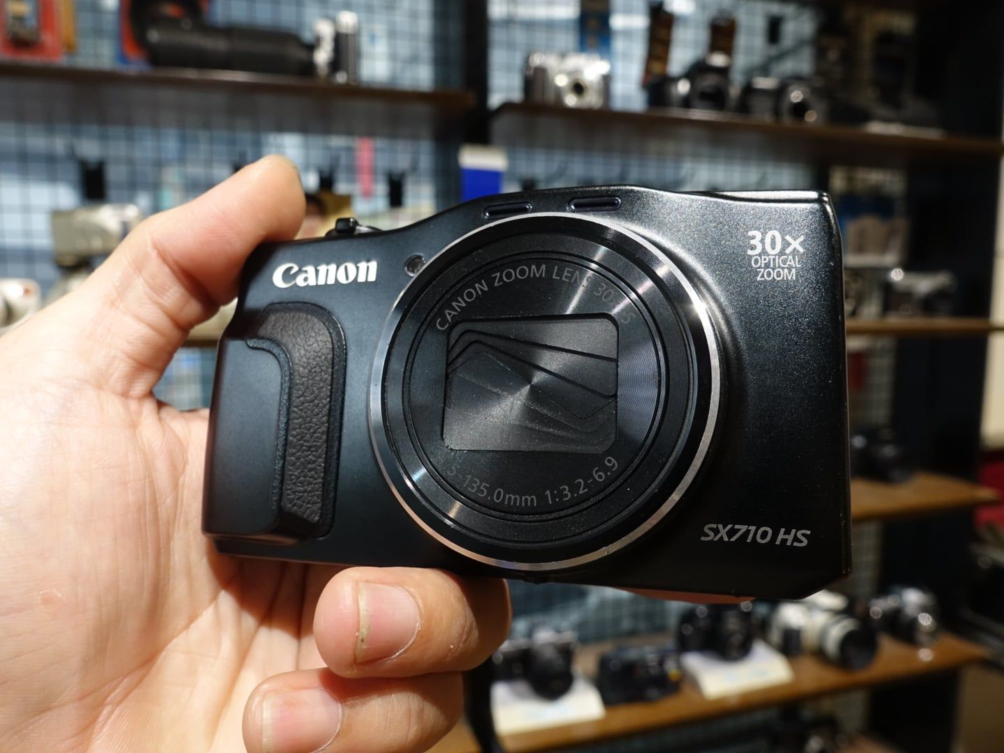  Canon Powershot SX710HS 