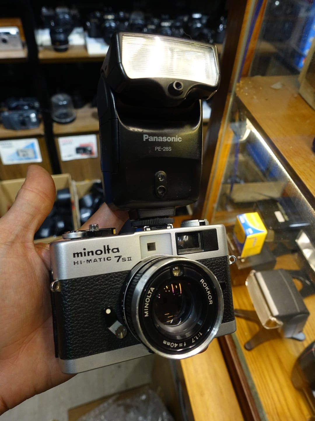  Minolta Hi-Matic 7sii 