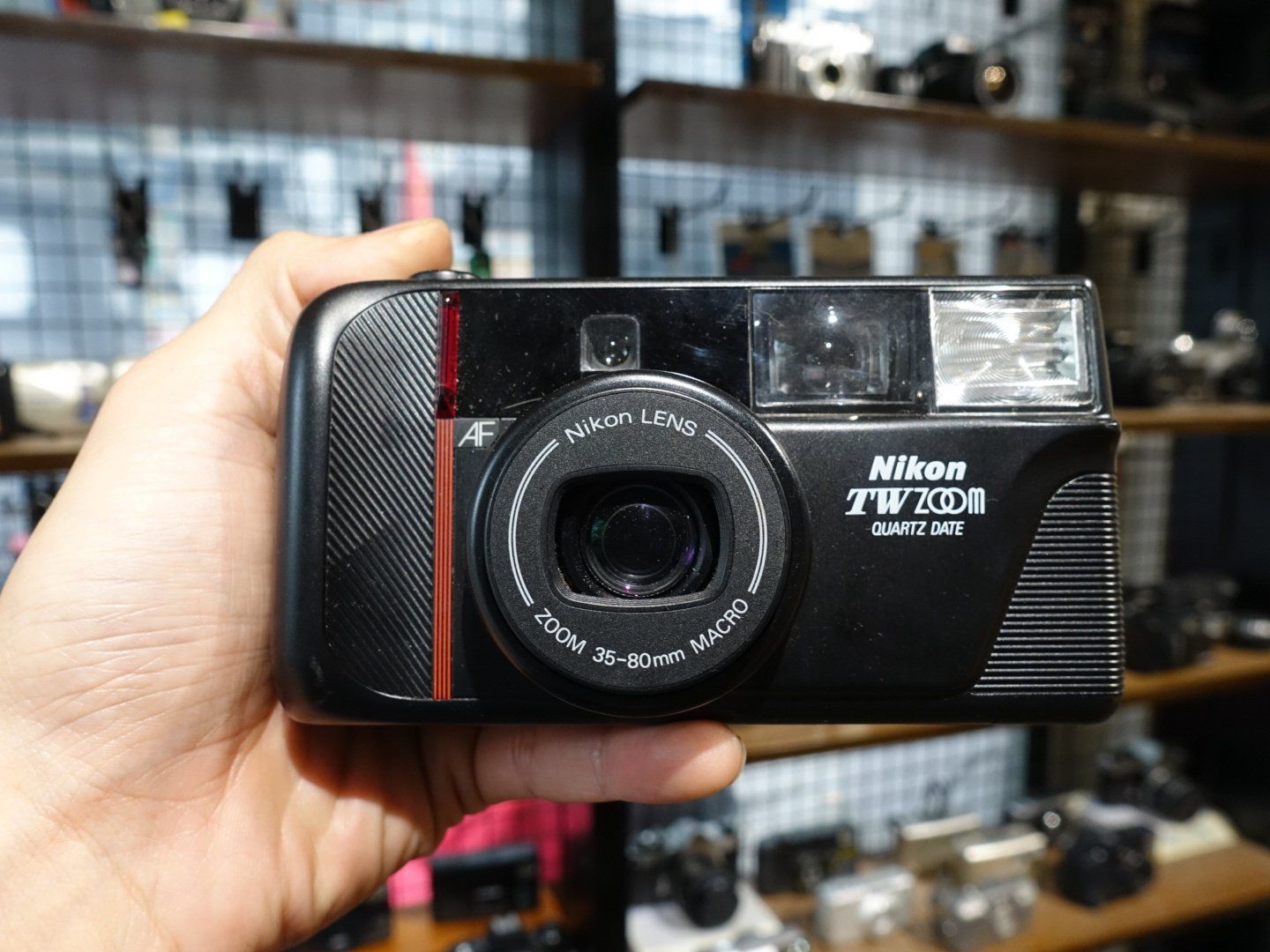  Nikon TW Zoom 