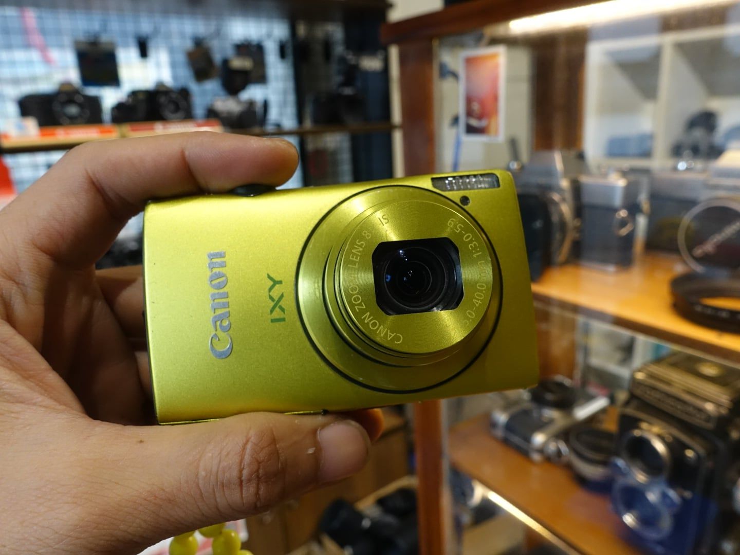 Canon IXY 600F – Thường Xanh Film Store