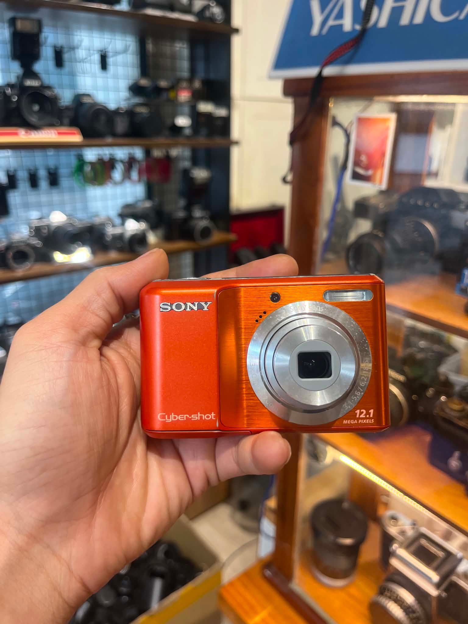 Sony CyberShot S2100 