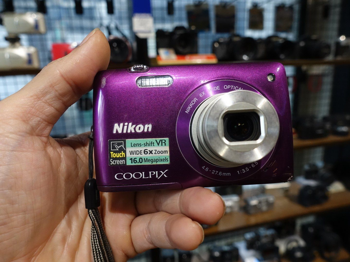  Nikon Coolpix S4300 