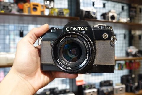  Contax 137 / Yashica lens 28mm f2.8 