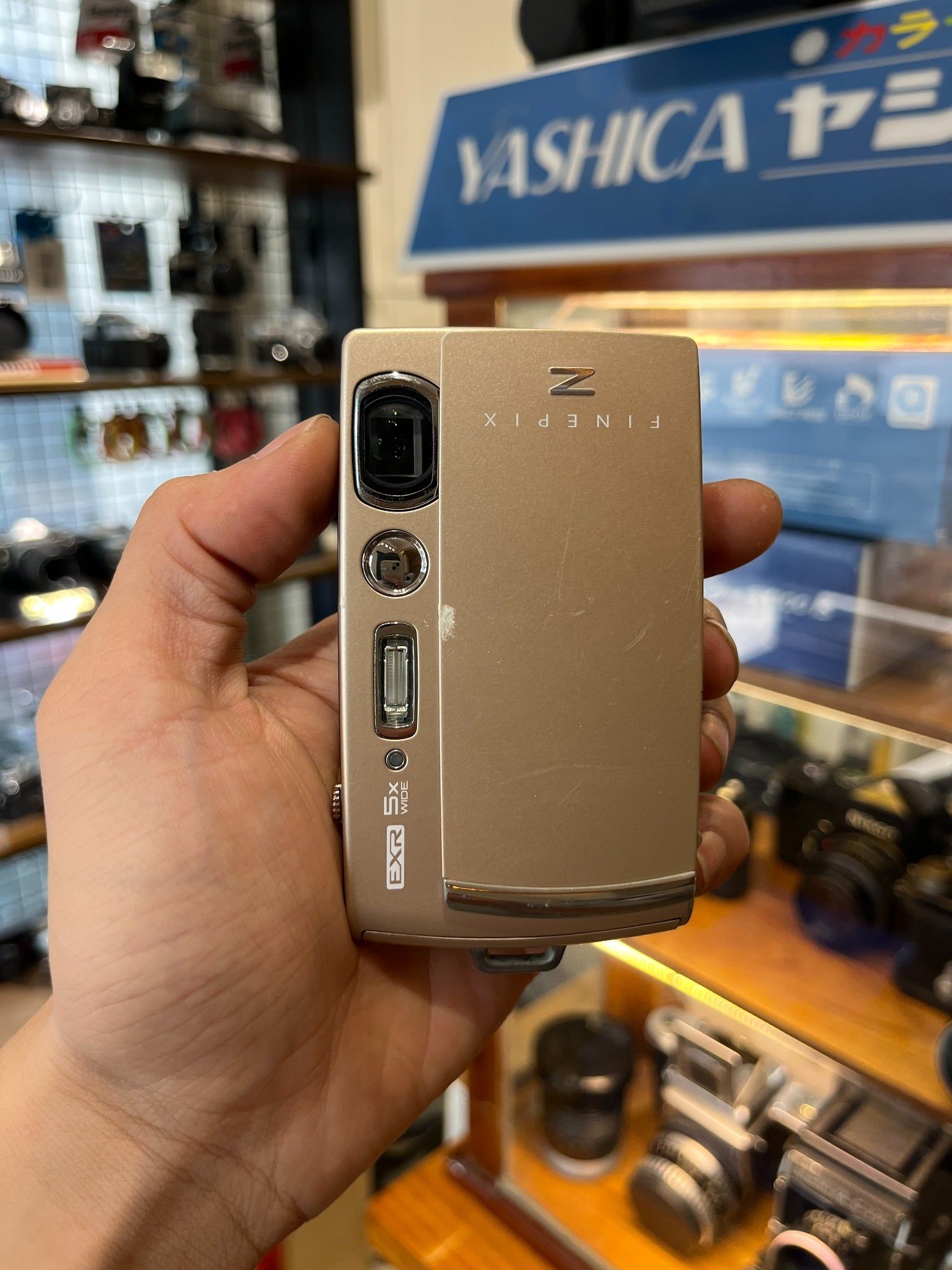  Fuji Finepix Z1000exr 