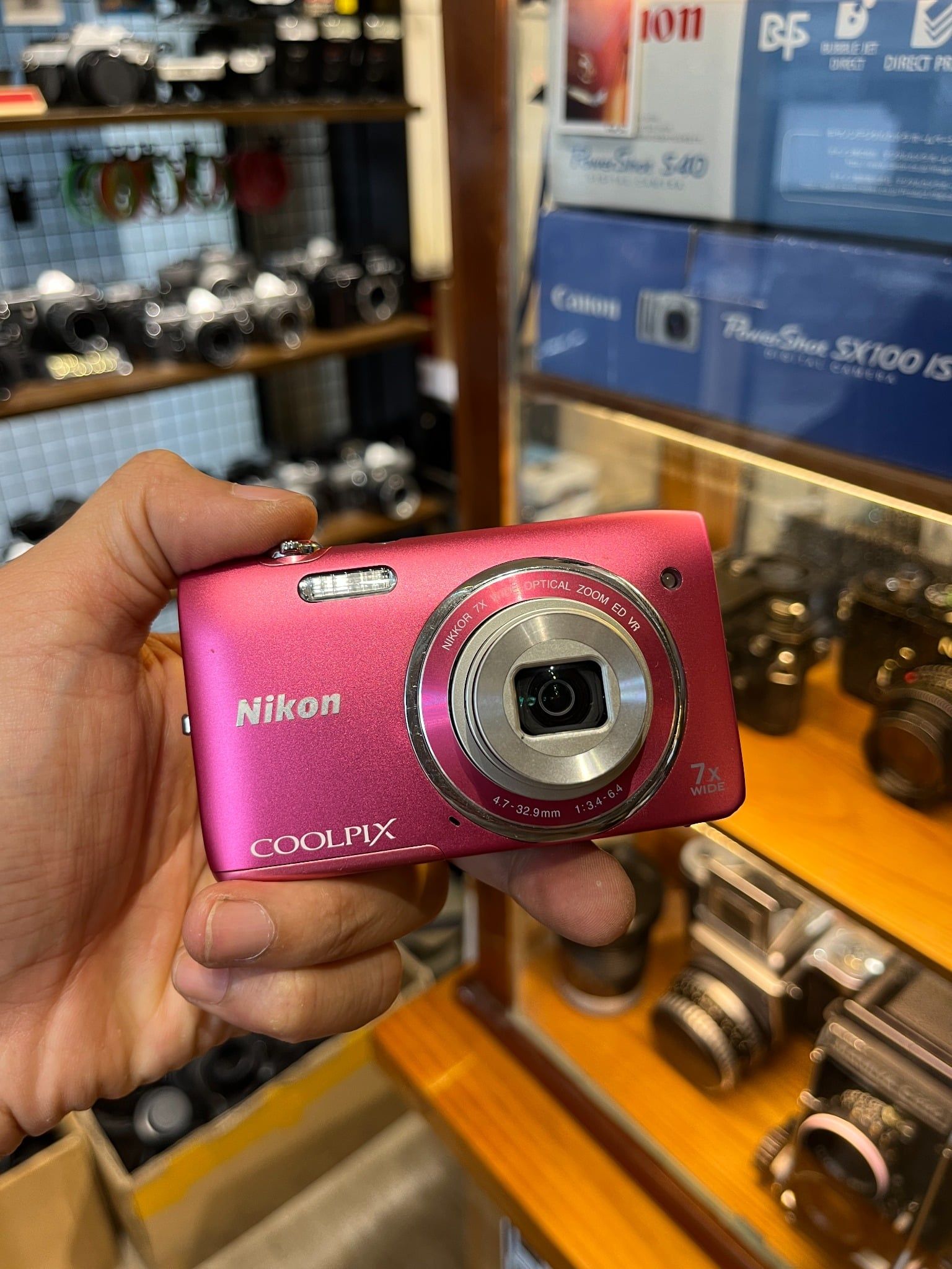  Nikon Coolpix S3500 