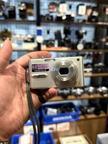  Lumix DMC-FX9 
