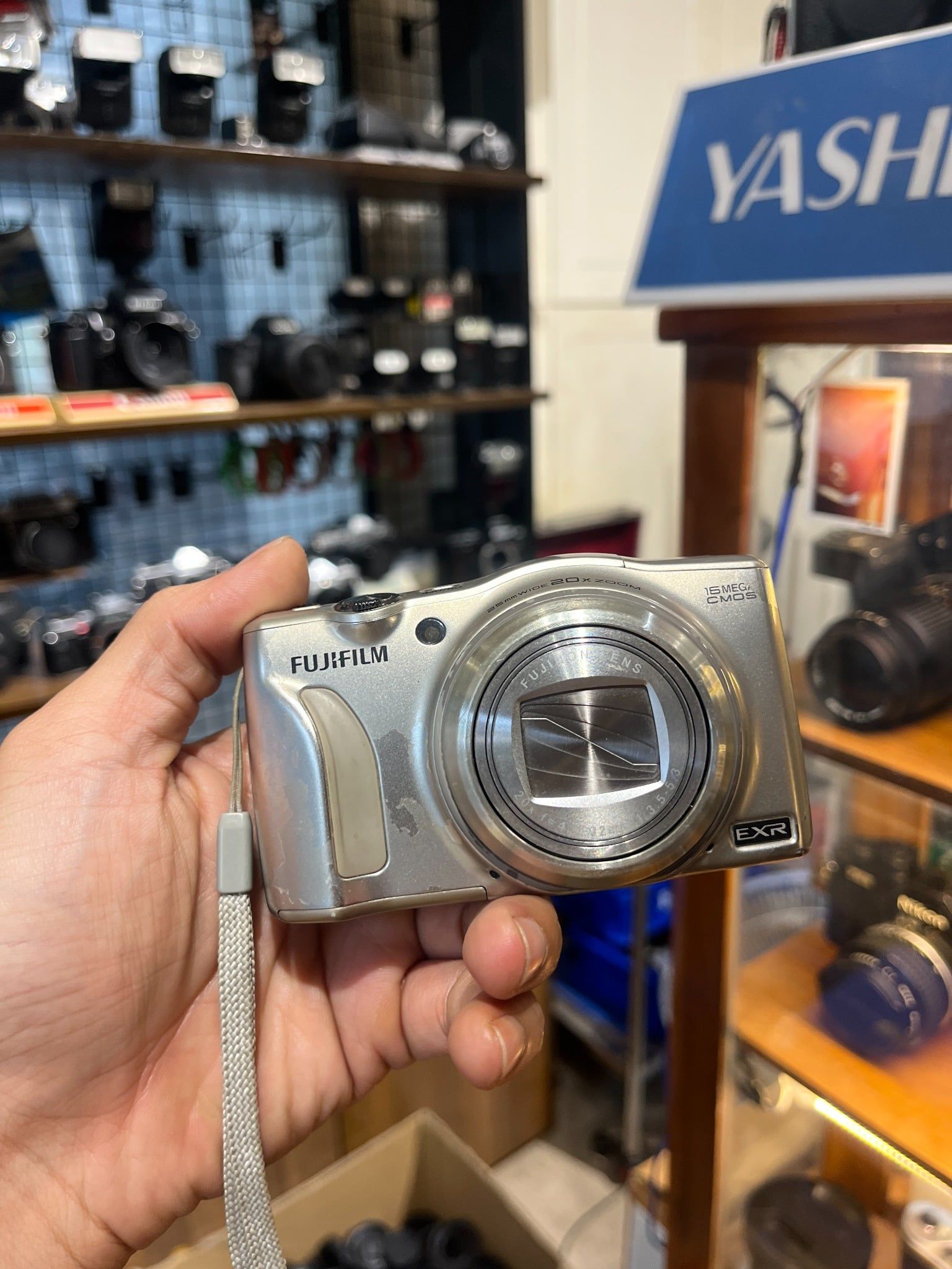  Fujifilm Finepix F770EXR 