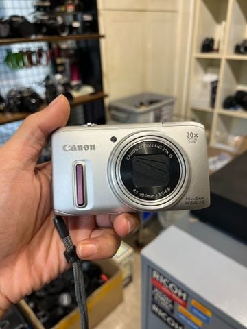  Canon PowerShot SX240HS 
