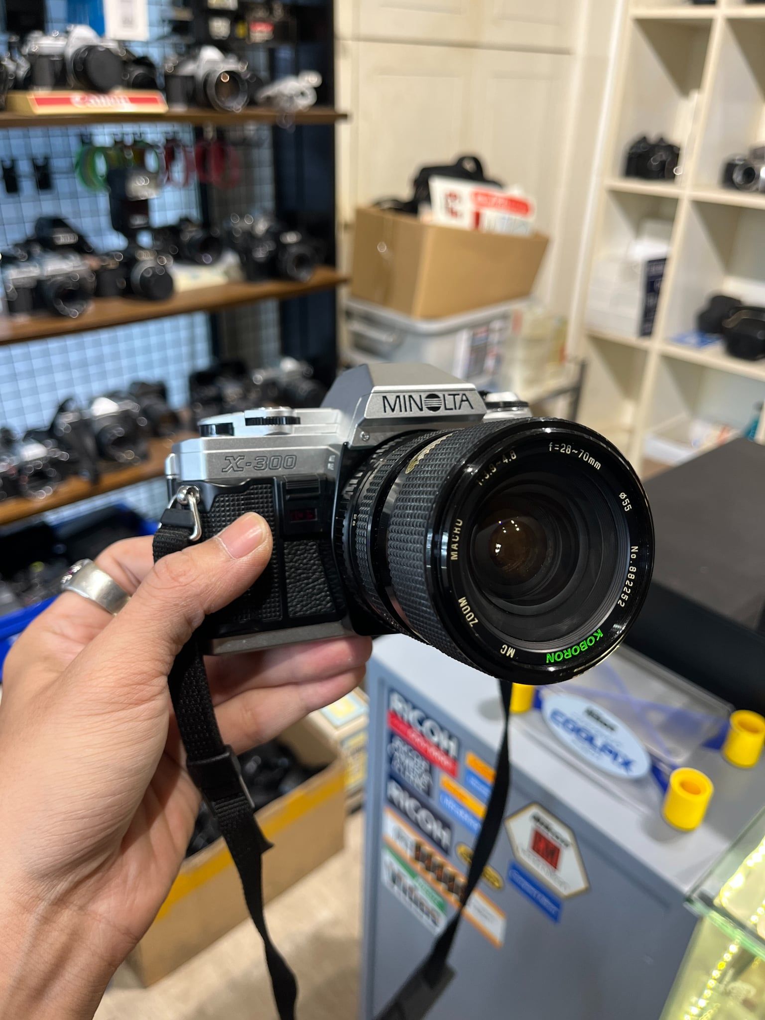  Minolta X300 