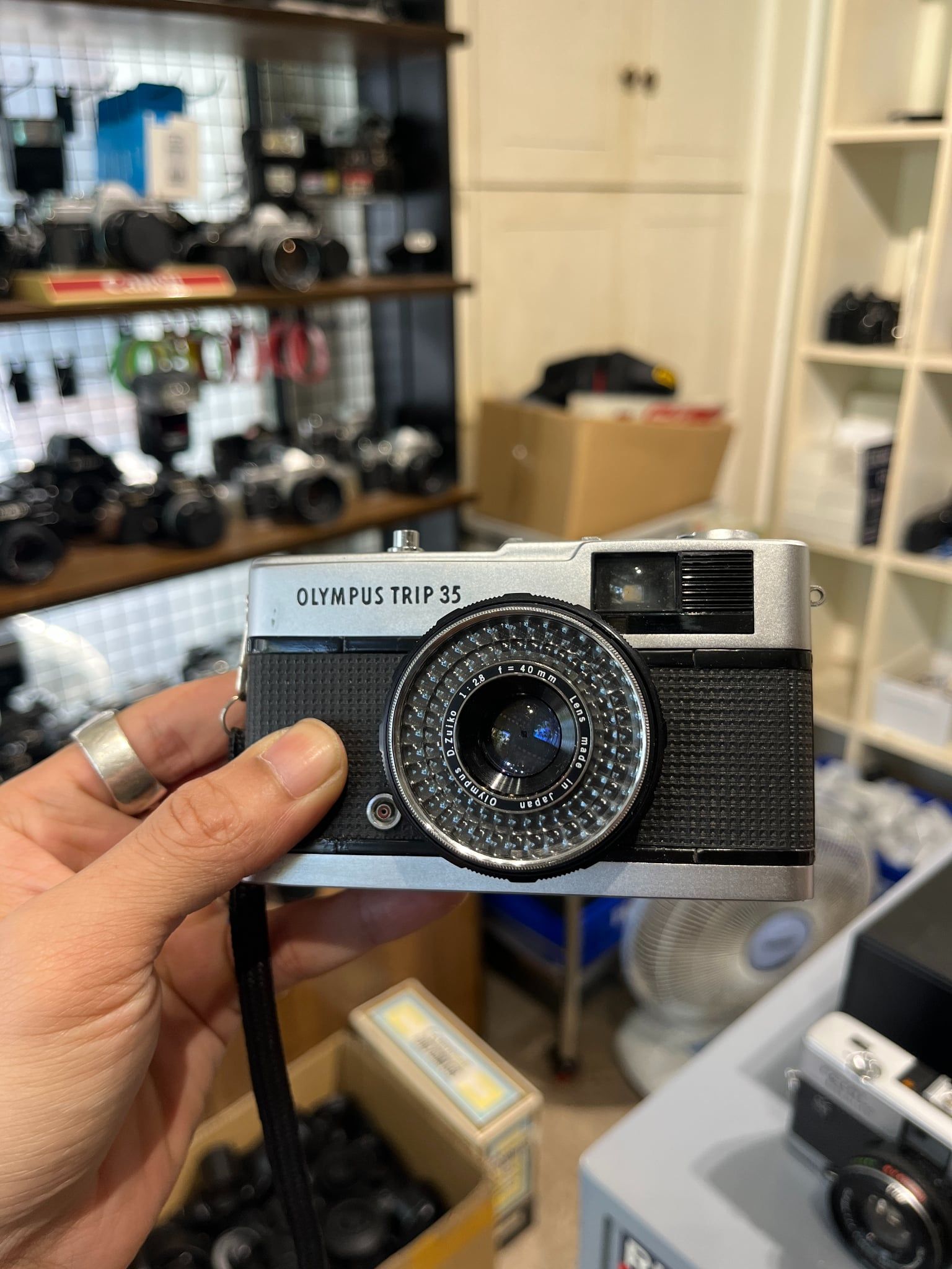  Olympus Trip 35 