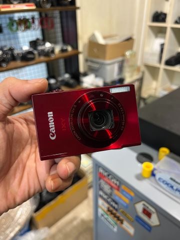  Canon IXY 3 aka IXUS 500HS 