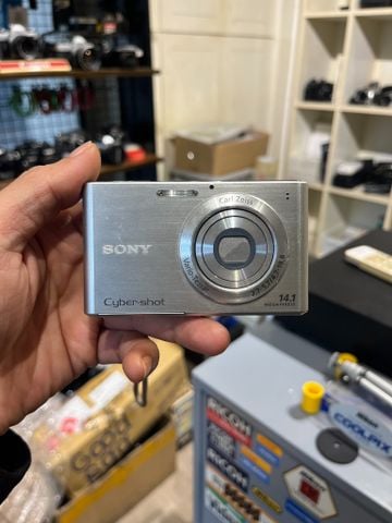  Sony  CyberShot W330 