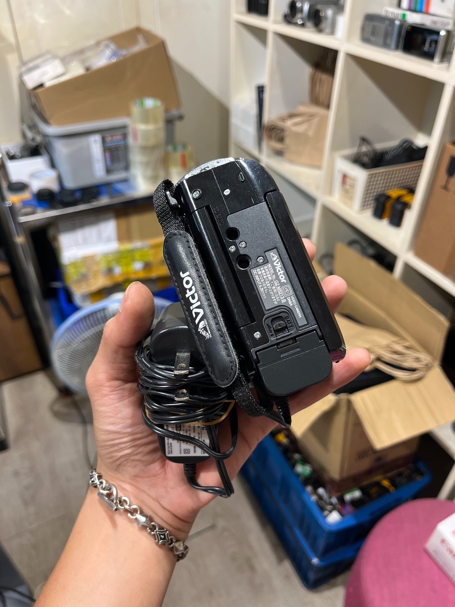  Handycam Victor GZ-MS213B 